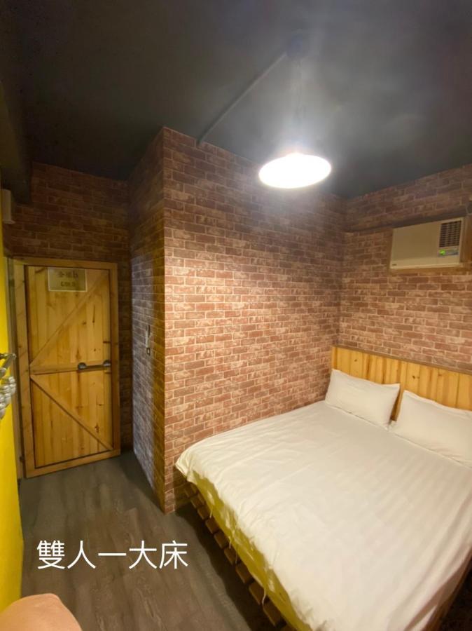 蜂巢膠囊旅店 - Hive B&B Hualien City Exterior photo